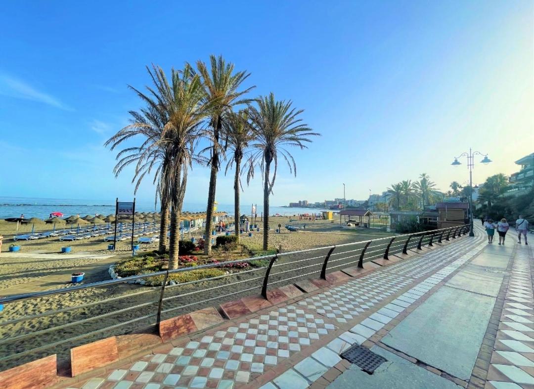 Estreno Benalbeach Vistas Al Mar Estudio Deluxe Benalmádena Exterior foto